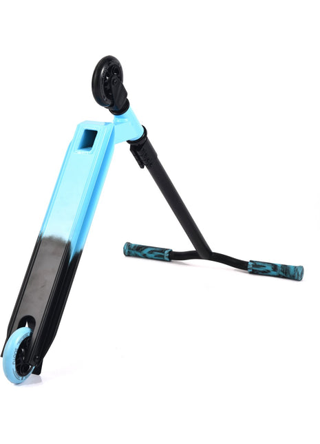 Suotu Stuntstep Zwart/Blauw