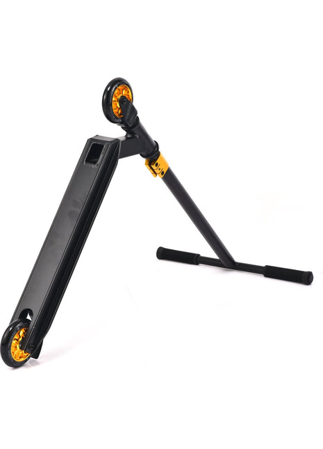 Suotu Stuntstep Zwart/Goud